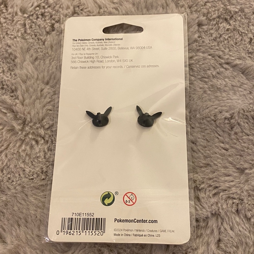 NWT Pokemon Center Pixel Pins - Espeon & Umbreon - Picture 3 of 5